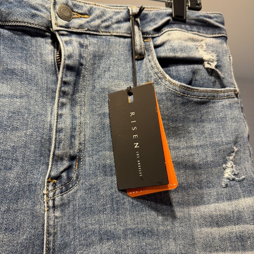 RISEN Los Angeles Women's Vintage Washed Straight Leg Ripped Distressed Jeans - Picture 6 of 8